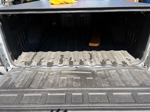 Used 2017 GMC Canyon SLE w/ Trailering Package image 19