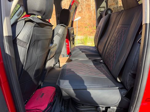 Used 2005 Dodge Ram 3500 Truck SLT image 4