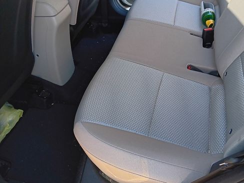 Used 2022 Kia Soul LX w/ Technology Package image 9