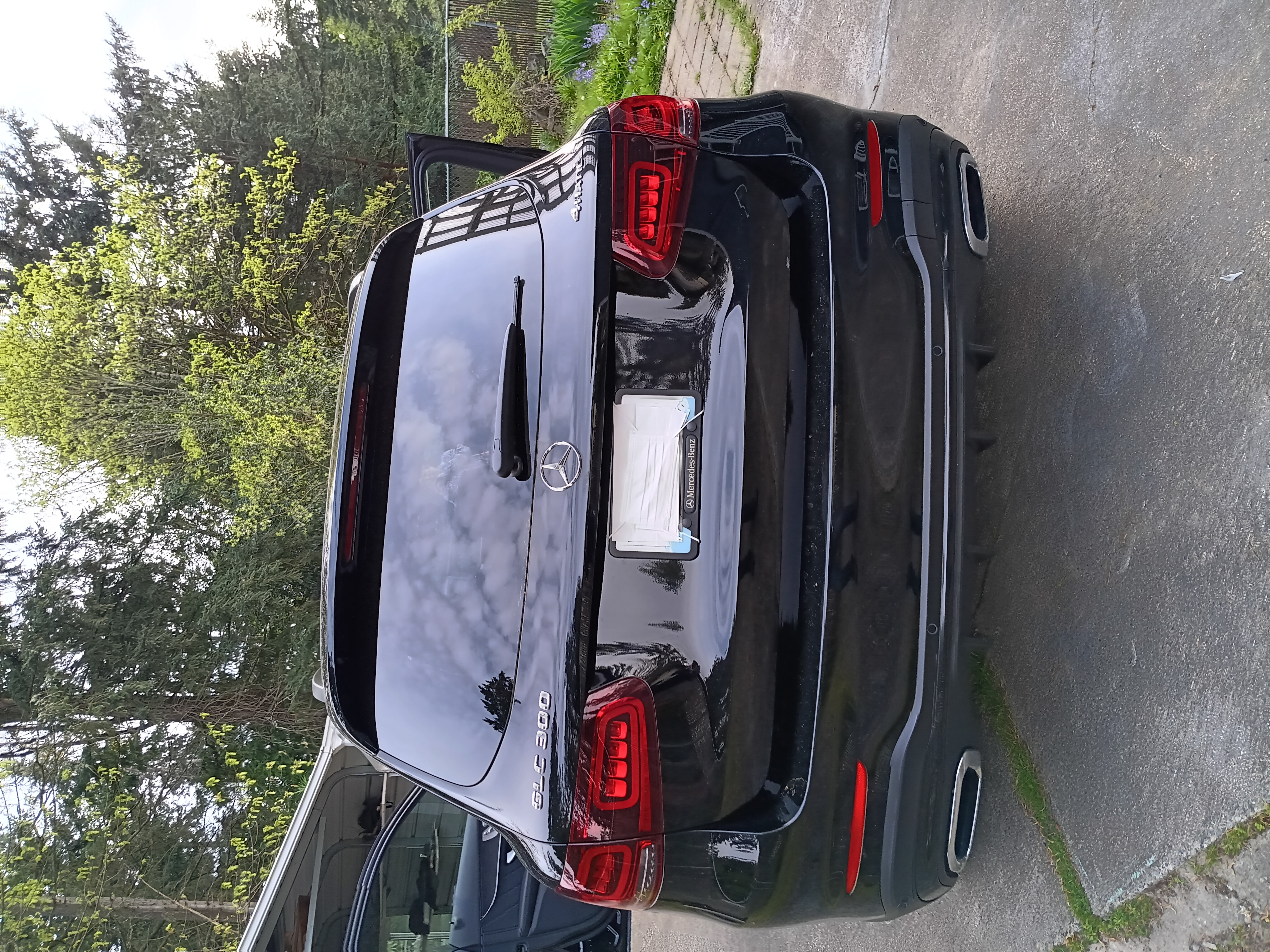 Used 2022 Mercedes-Benz GLC 300 4MATIC image 16