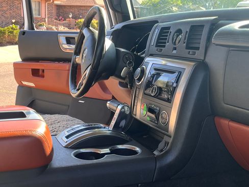 Used 2008 HUMMER H2 SUT AWD/4WD image 4