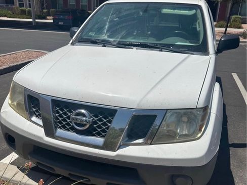 Used 2014 Nissan Frontier S image 6