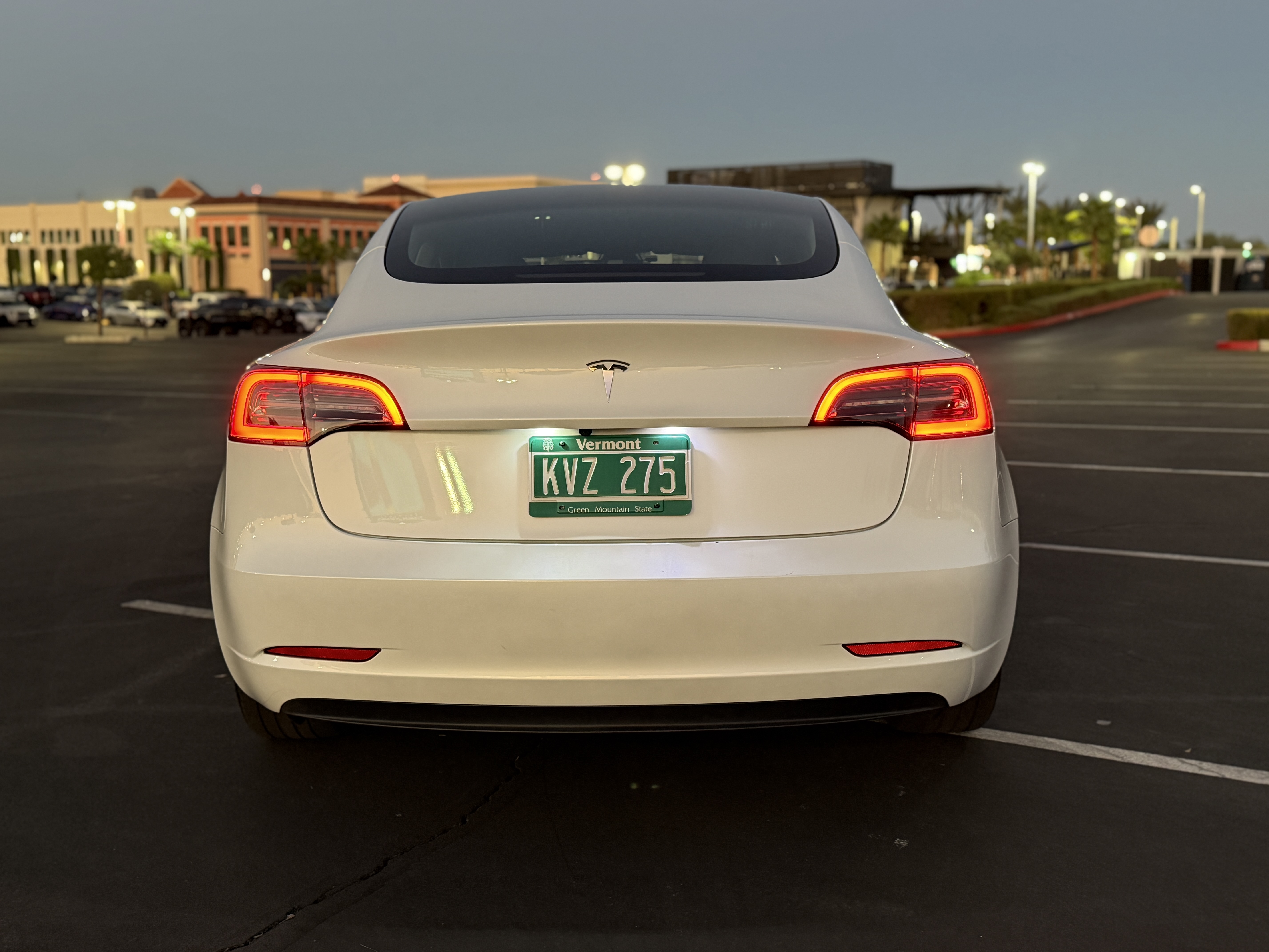 Used 2023 Tesla Model 3 Standard Range RWD image 5