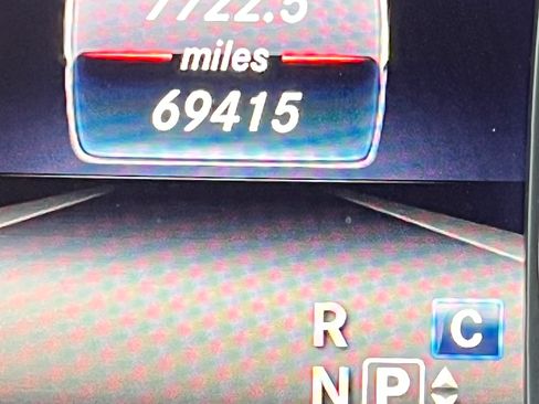 Used 2017 Mercedes-Benz GLE 350 4MATIC image 10