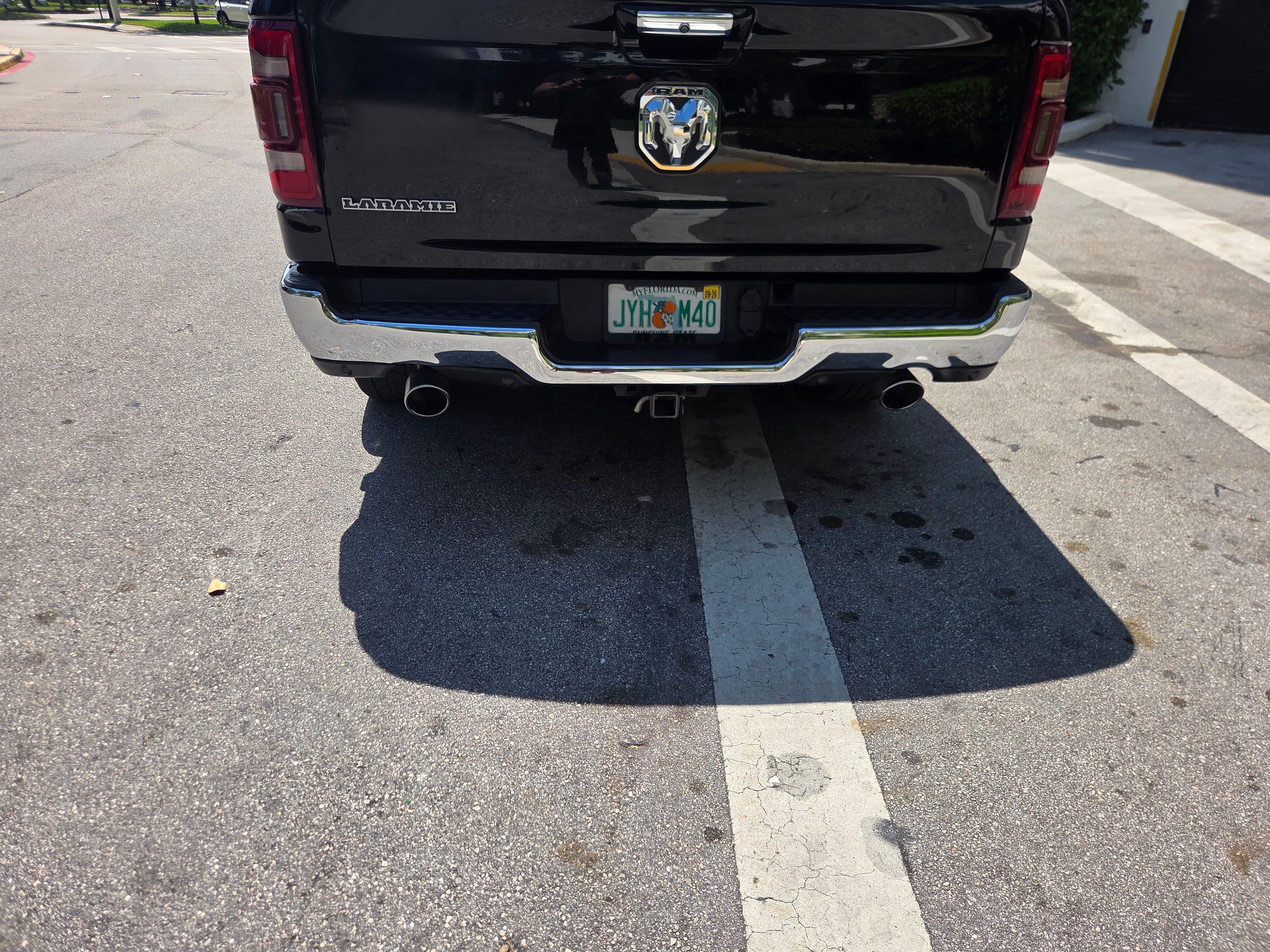 Used 2019 RAM 1500 Laramie RWD image 11