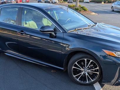 Used 2018 Toyota Camry SE