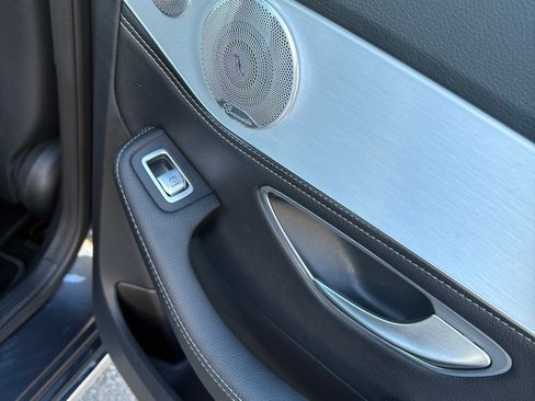 Used 2015 Mercedes-Benz C 300 4MATIC Sedan image 23