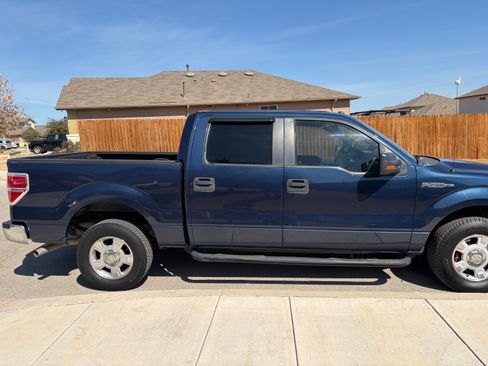 Used 2013 Ford F150 XLT w/ Mid Equipment Group image 9