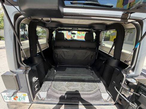 Used 2012 Jeep Wrangler Sport AWD/4WD image 30
