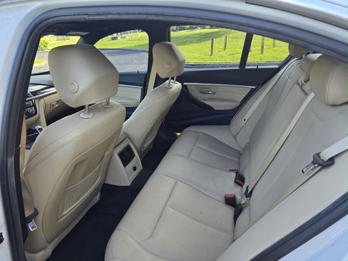 Used 2018 BMW 330i 330i Sedan 4D image 9