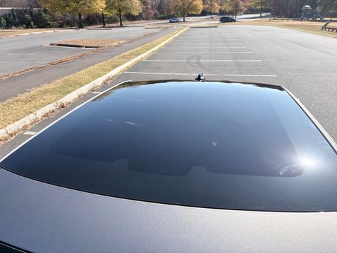 Used 2021 Polestar Polestar 2 w/ Performance Package image 10