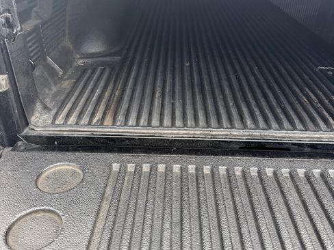 Used 2011 RAM 1500 Sport RWD image 14
