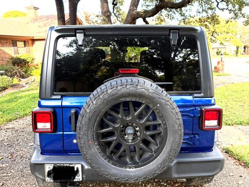 Used 2020 Jeep Wrangler Unlimited Sport S image 14