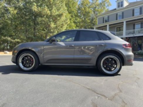 Used 2015 Porsche Macan Turbo image 5