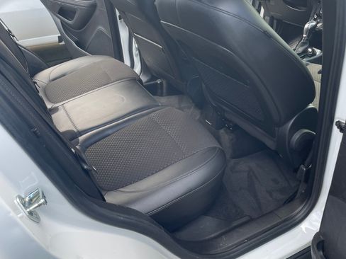 Used 2018 Buick Encore Preferred image 5