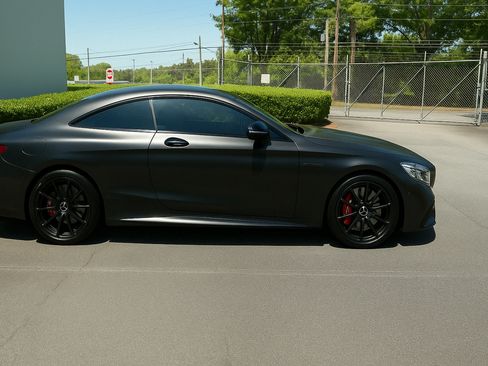 Used 2018 Mercedes-Benz S 63 AMG 4MATIC Coupe image 2