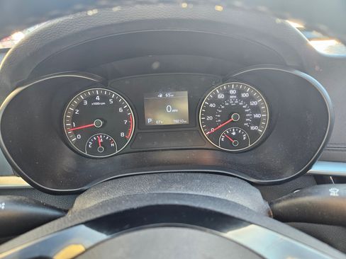 Used 2020 Kia Optima SE image 12