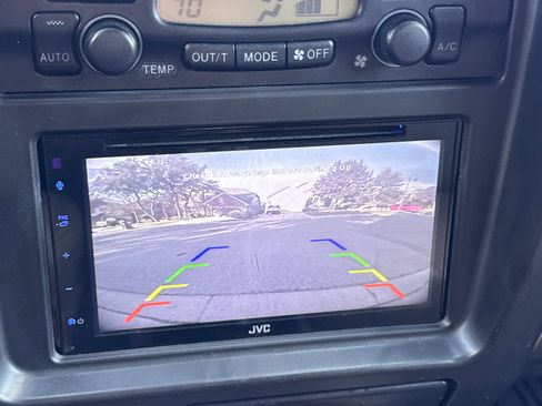 Used 2000 Toyota 4Runner Limited image 14