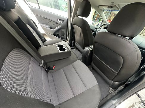 Used 2017 Kia Forte LX FWD image 11