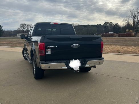 Used 2017 Ford F150 Lariat w/ Equipment Group 501A Mid image 9