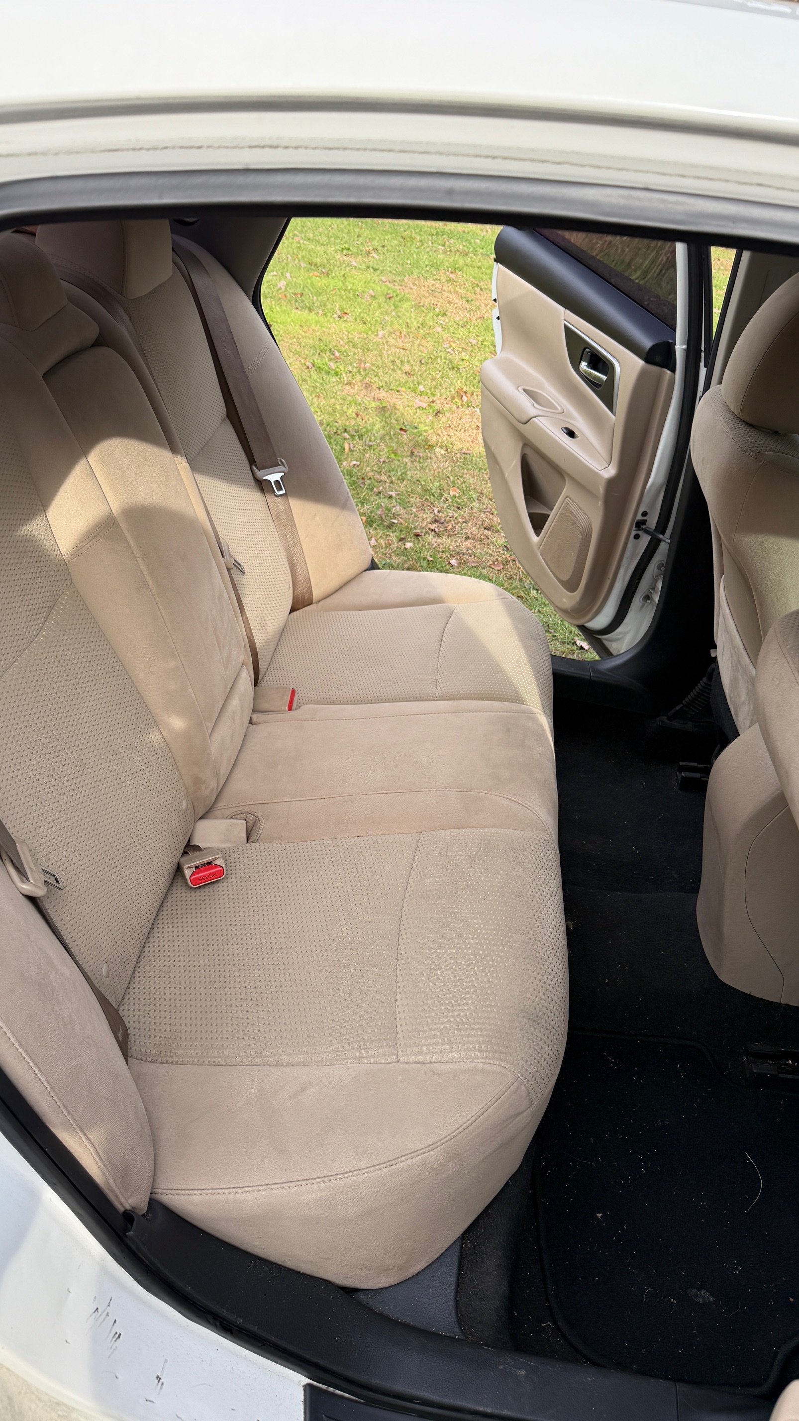 Used 2015 Nissan Altima 2.5 S w/ Power Driver Seat Package FWD image 8