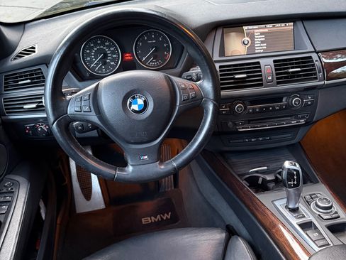 Used 2011 BMW X5 xDrive35i image 11