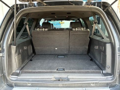 Used 2008 Ford Expedition EL Limited image 4