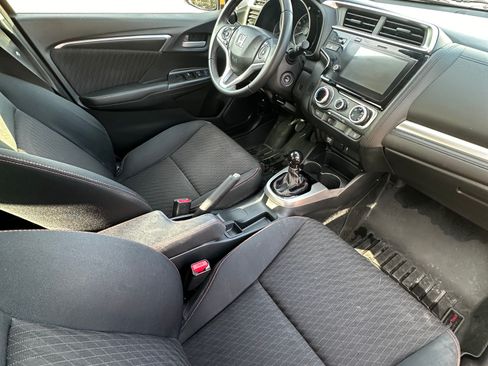 Used 2018 Honda Fit Sport image 15