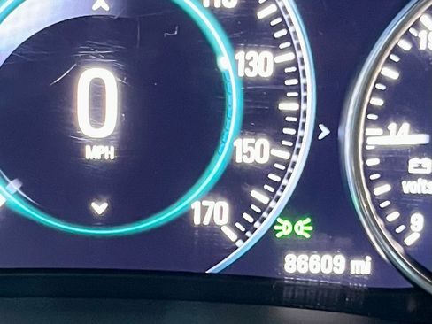 Used 2017 Buick Envision Premium image 10