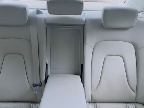 Used 2009 Audi A4 2.0T Prestige image 5