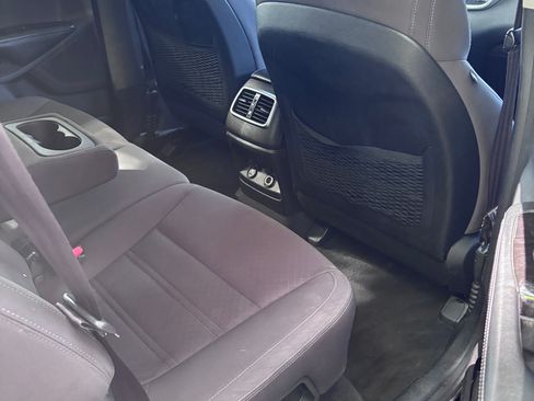 Used 2016 Kia Sorento AWD image 9