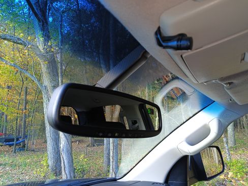 Used 2010 Toyota Tundra 4x4 Double Cab w/ SR5 Pkg image 23