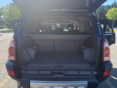 Used 2004 Toyota 4Runner Sport AWD/4WD image 9