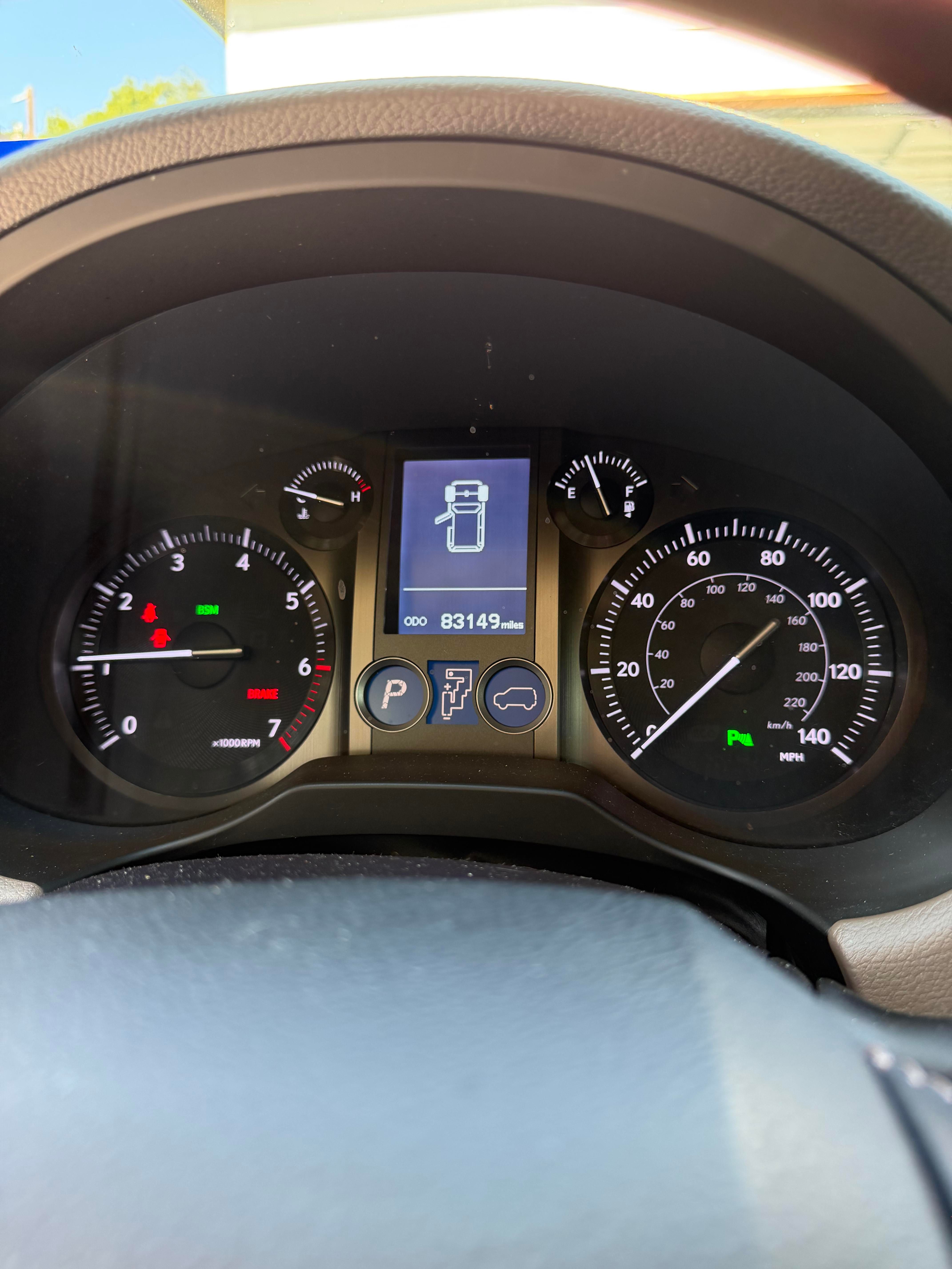 Used 2015 Lexus GX 460 w/ Premium Package AWD/4WD image 14