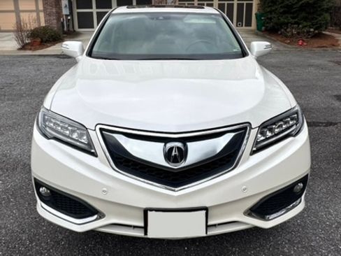 Used 2018 Acura RDX FWD w/ Advance Package image 8