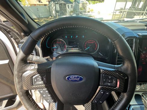 Used 2019 Ford F150 XLT w/ Equipment Group 302A Luxury AWD/4WD image 6