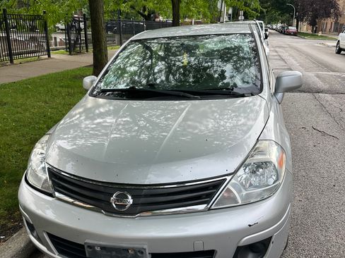 Used 2011 Nissan Versa 1.8 S w/ PWR Plus Pkg FWD image 1