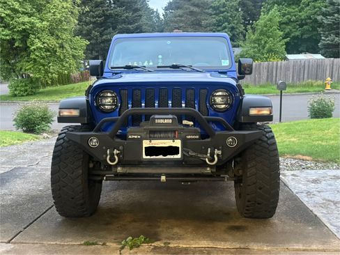 Used 2019 Jeep Wrangler Unlimited Sport S AWD/4WD image 4