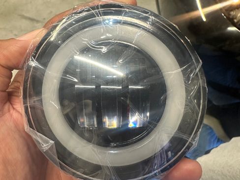 Used 2010 Chevrolet Avalanche LTZ image 16