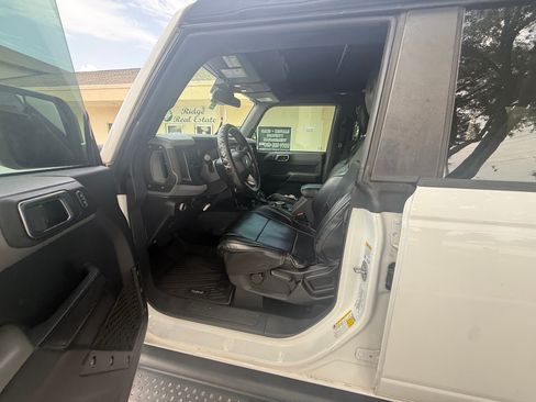Used 2021 Ford Bronco Big Bend AWD/4WD image 11