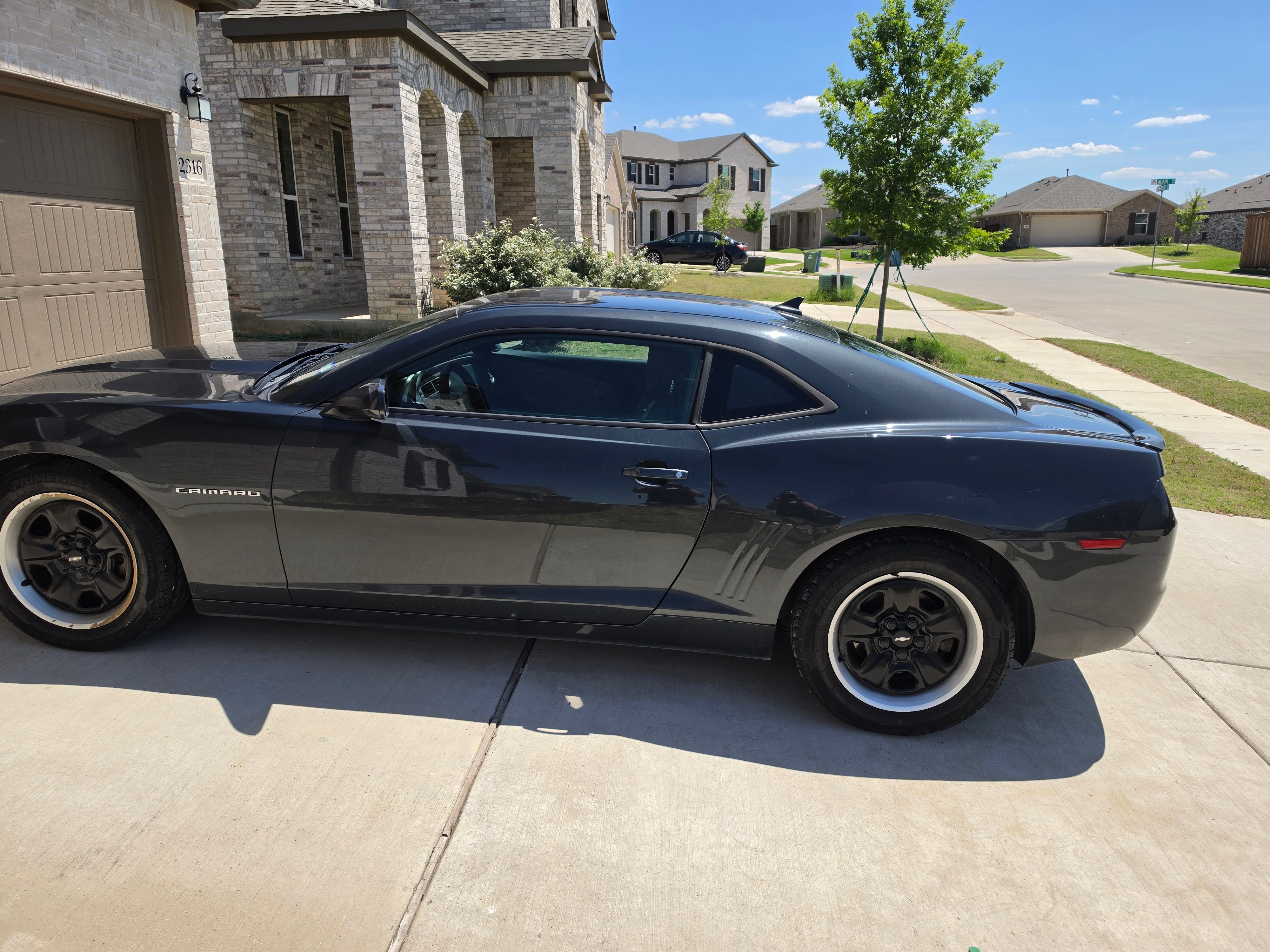 Used 2013 Chevrolet Camaro LS RWD image 8