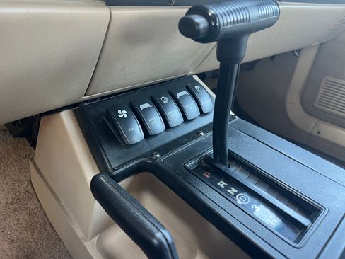Used 1995 Jeep Cherokee Country AWD/4WD image 5