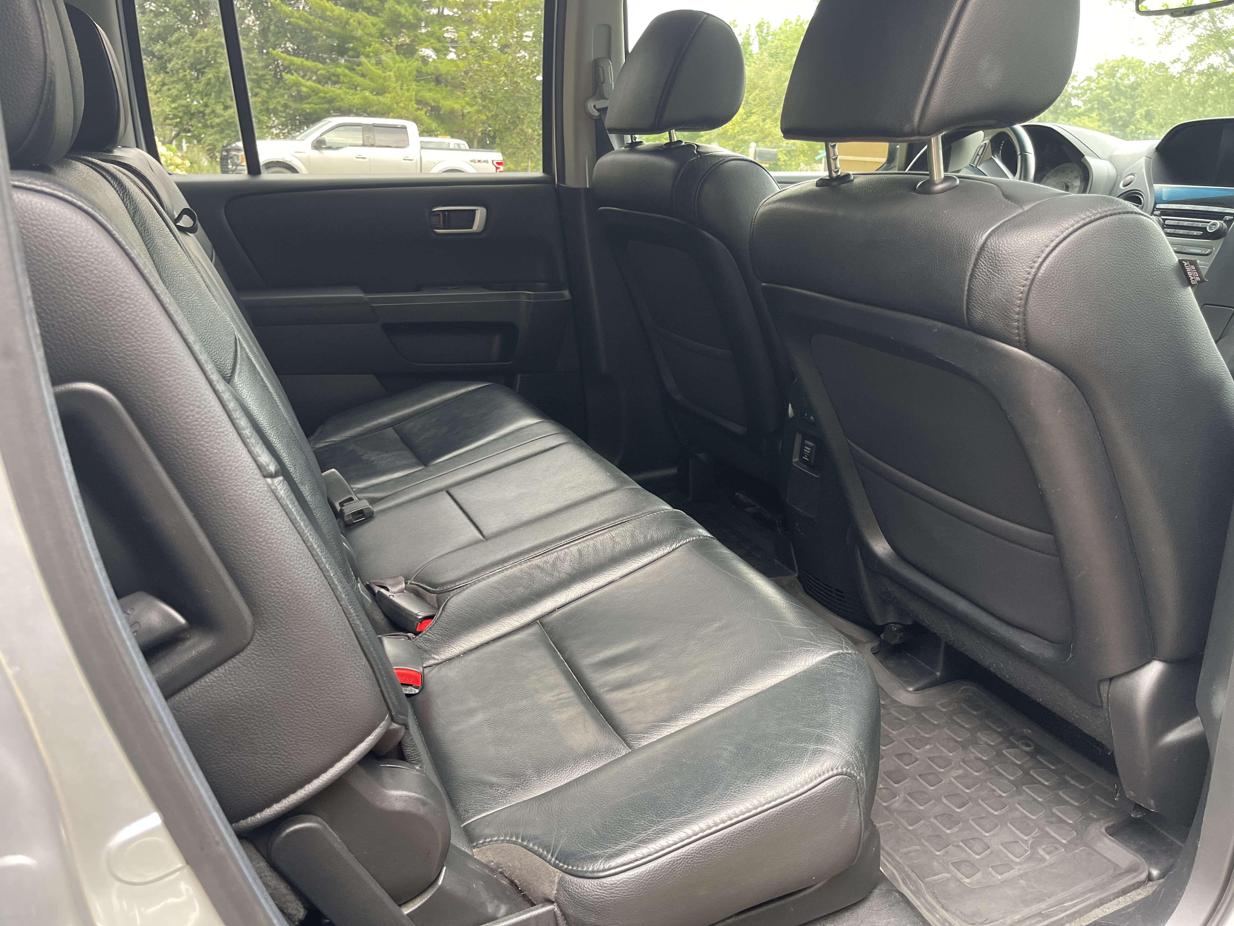 Used 2012 Honda Pilot EX-L image 4