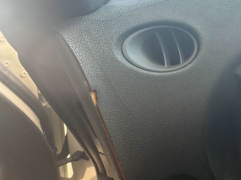 Used 2011 Nissan 370Z Touring w/ Sport Pkg image 10