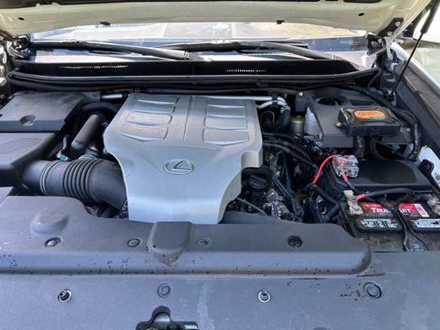 Used 2017 Lexus GX 460 AWD/4WD image 5