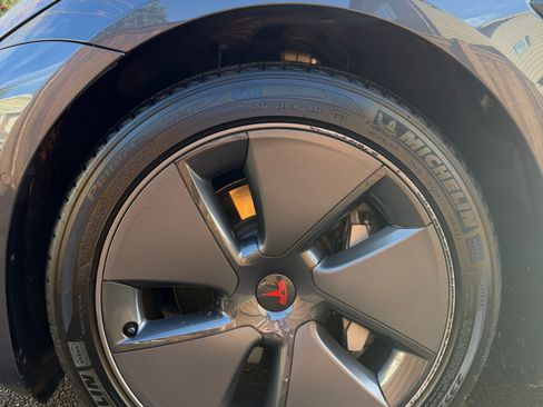 Used 2022 Tesla Model 3 Long Range image 2