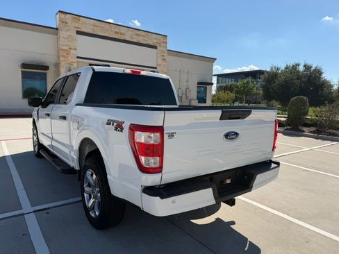 Used 2022 Ford F150 XL w/ STX Appearance Package AWD/4WD image 4