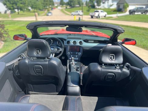 Used 2016 Ford Mustang GT Premium w/ Equipment Group 401A image 9