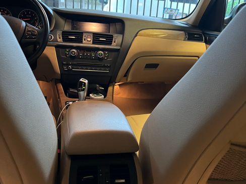 Used 2013 BMW X3 xDrive28i image 22