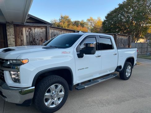 Used 2020 Chevrolet Silverado 2500 LTZ w/ LTZ Plus Package image 27